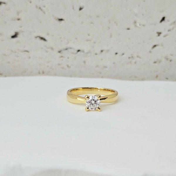 Victoria Engagement Ring